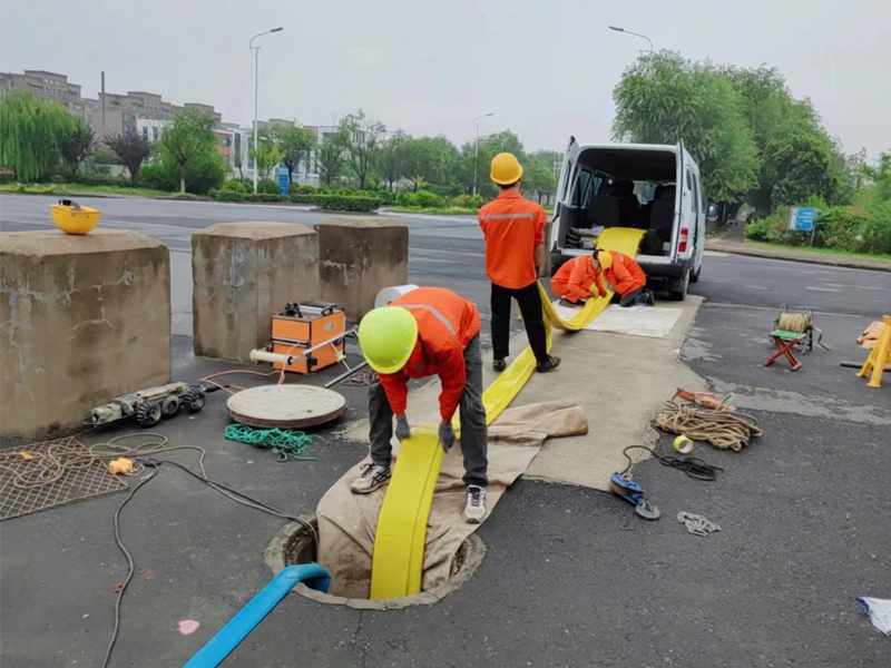 藤子光固化管道修复